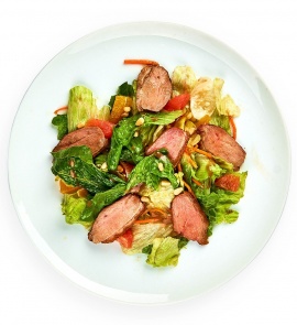 Салат с утиной грудкой